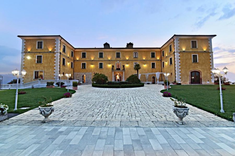 Anteprima fuoriprogramma per presentare la tredicesima edizione di paestum wine fest 2024 - Tenute Manduano