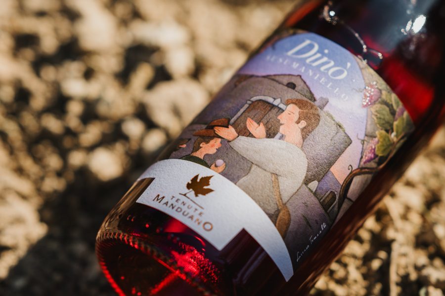 Dinò, vino rosato Puglia - Tenute Manduano (3)